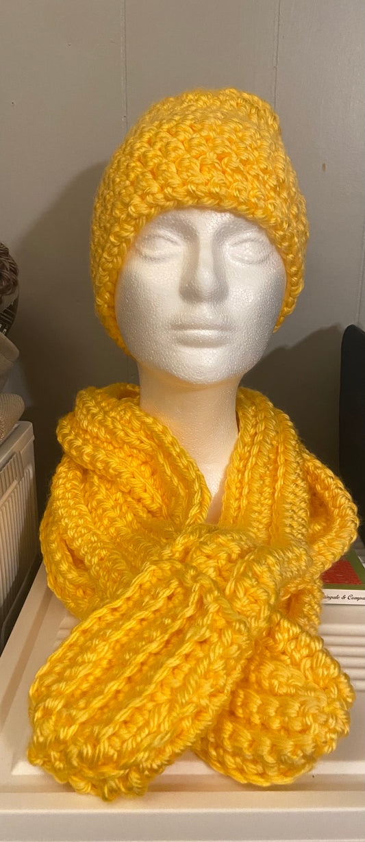 Pittsburgh yellow Hat/Scarf w/ pockets